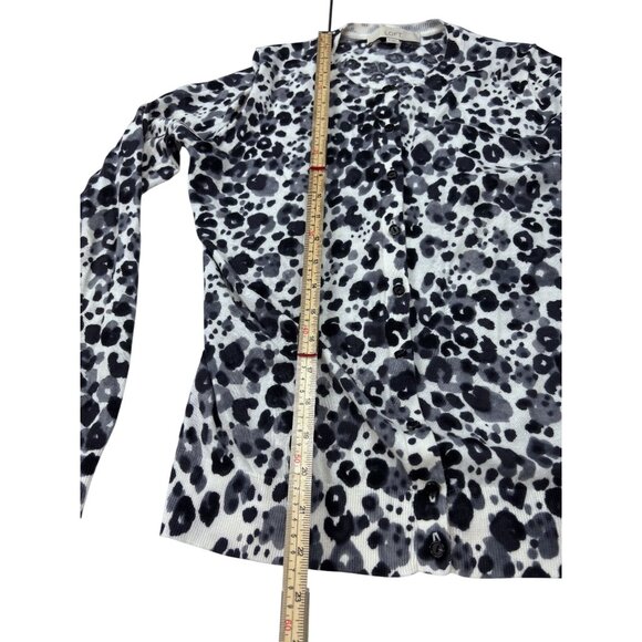 Ann Taylor Loft Black & White Leopard Print Button-Down Cardigan Sweater M 100% - Picture 5 of 11